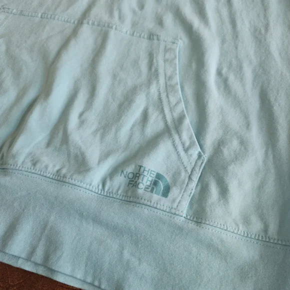 NWOT: North Face hooded pullover shirt size L - Picture 12 of 13